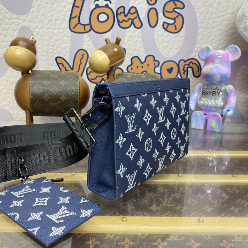 Replica Louis Vuitton Gaston Wearable Wallet Blue 4 Replica Louis Vuitton Gaston Wearable Wallet Blue - authentic-look luxury purse replica