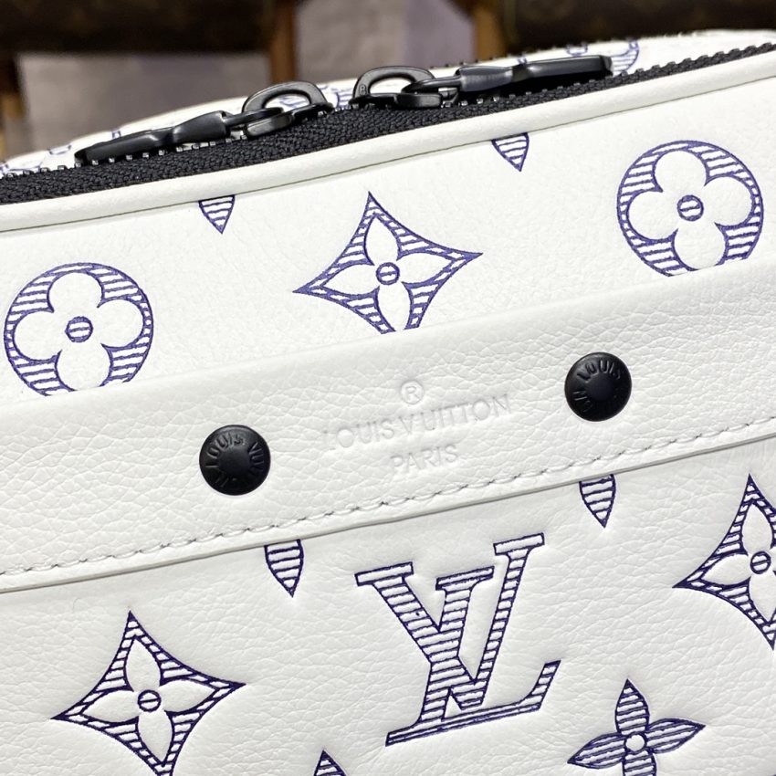 Replica Louis Vuitton Alpha Messenger White Canvas - realistic designer-inspired fake bag