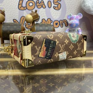 Replica Louis Vuitton Side Trunk Voyage 8 Replica Louis Vuitton Side Trunk Voyage - 1:1 designer replica handbag