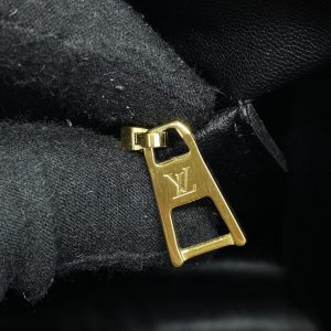 Replica Louis Vuitton Twist Black 8 Replica Louis Vuitton Twist Black - high-accuracy replica luxury purse