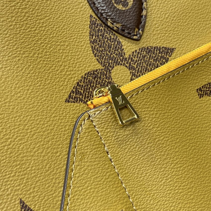 Replica LV OnTheGo Large Brown 11 Replica LV OnTheGo Large Brown - best-selling designer handbag dupe