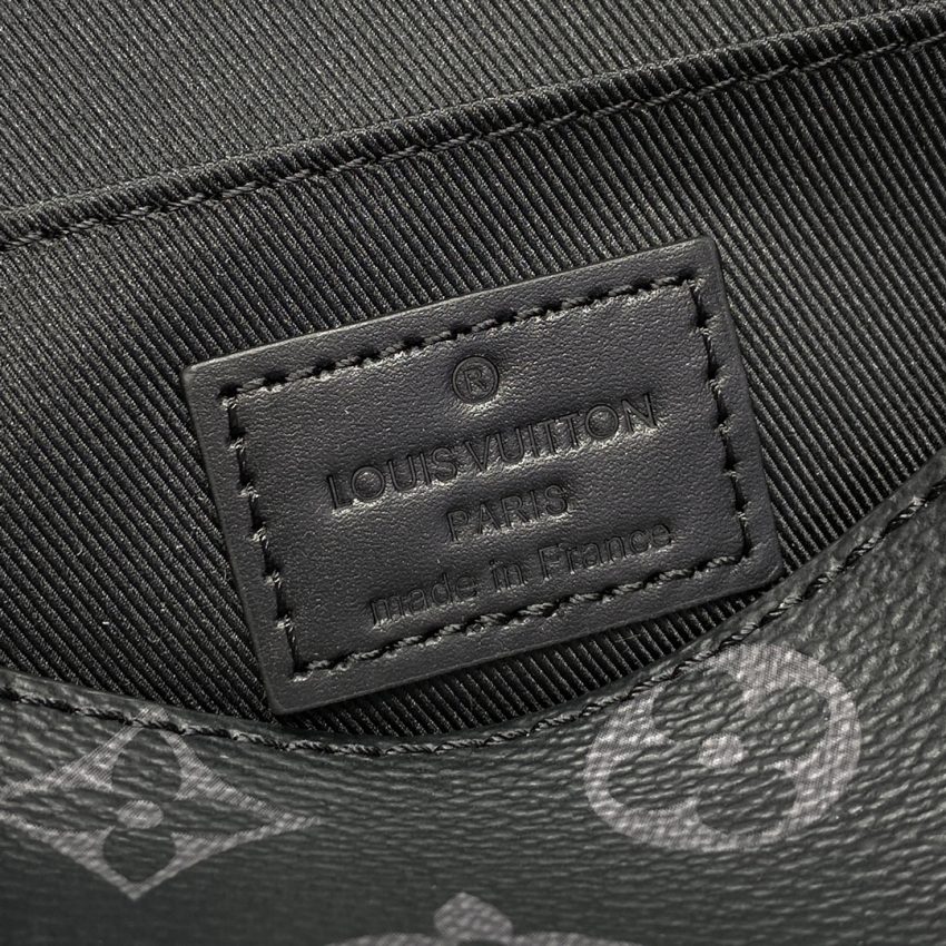 Replica Louis Vuitton Messenger Black - realistic designer-inspired fake bag