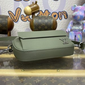 Replica Louis Vuitton Pilot Wearable Wallet Green 7 Replica Louis Vuitton Pilot Wearable Wallet Green - high-accuracy replica luxury purse
