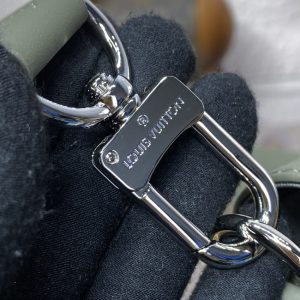 Replica Louis Vuitton Takeoff Messenger 5 Replica Louis Vuitton Takeoff Messenger - best quality luxury bag dupe