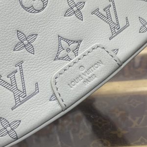 Replica Louis Vuitton Bumbag Discovery Grey 7 Replica Louis Vuitton Bumbag Discovery Grey - premium 1:1 fake handbag model