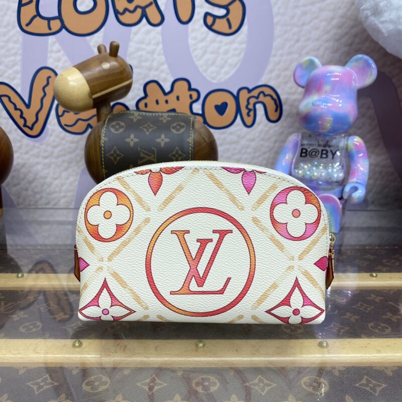 Replica Louis Vuitton Pochette Cosmétique Orange 1 Replica Louis Vuitton Pochette Cosmétique Orange - near-authentic luxury replica handbag