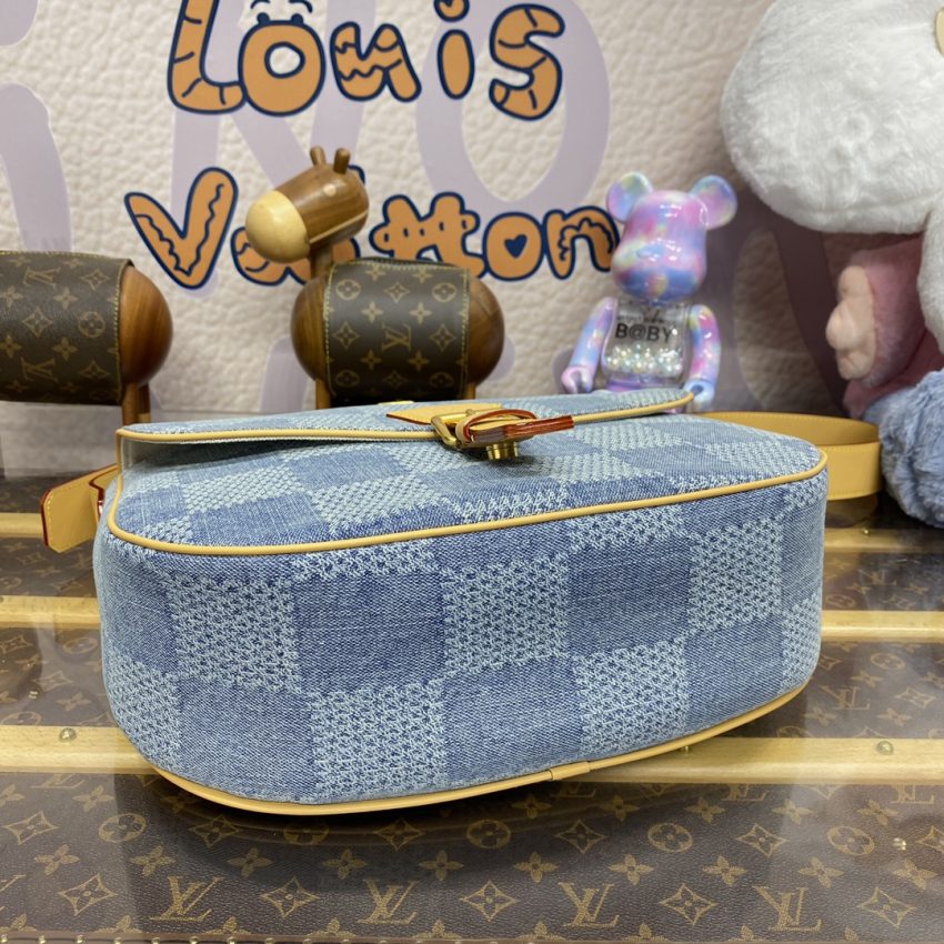 Replica Louis Vuitton Wearable Wallet Denim 7 Replica Louis Vuitton Wearable Wallet Denim - near-authentic luxury replica handbag