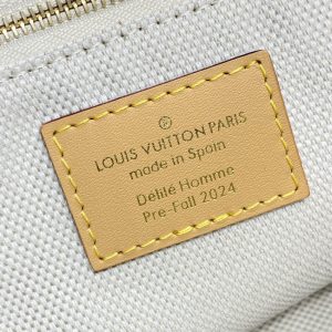Replica Louis Vuitton Wearable Wallet Denim 8 Replica Louis Vuitton Wearable Wallet Denim - ultra-realistic fake designer tote