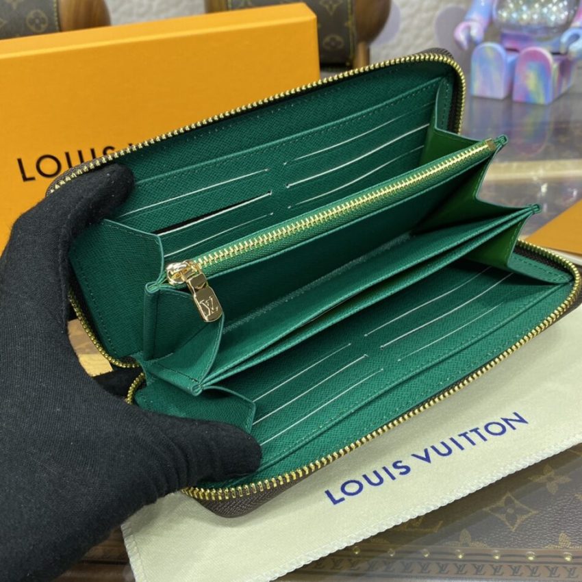 Replica Louis Vuitton Zippy Wallet Rabbit 4 Replica Louis Vuitton Zippy Wallet Rabbit - best quality luxury bag dupe