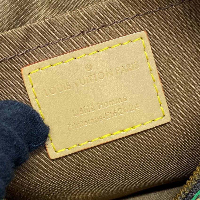 Replica Louis Vuitton Speedy 18 Green Grid 4 Replica Louis Vuitton Speedy 18 Green Grid - near-authentic luxury replica handbag