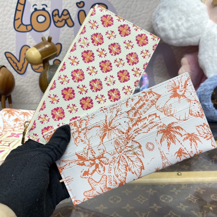 Replica Louis Vuitton Félicie Pochette White Orange Flowers 8 Replica Louis Vuitton Félicie Pochette White Orange Flowers - near-authentic luxury replica handbag