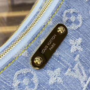 Replica Louis Vuitton Liv Pochette 8 Replica Louis Vuitton Liv Pochette - top-tier luxury replica shoulder bag