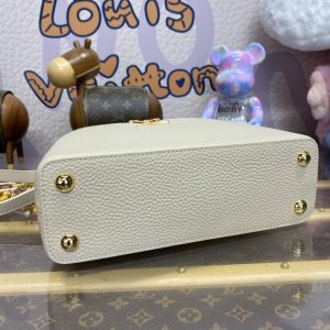 Replica Loius Vuitton Capucines Beige 8 Replica Loius Vuitton Capucines Beige - high-accuracy replica luxury purse