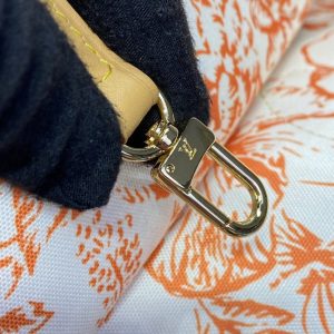 Replica Louis Vuitton Neverfull MM Orange 7 Replica Louis Vuitton Neverfull MM Orange - realistic designer-inspired fake bag