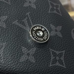 Replica Louis Vuitton Envelope Pouch Black 4 Replica Louis Vuitton Envelope Pouch Black - realistic designer-inspired fake bag