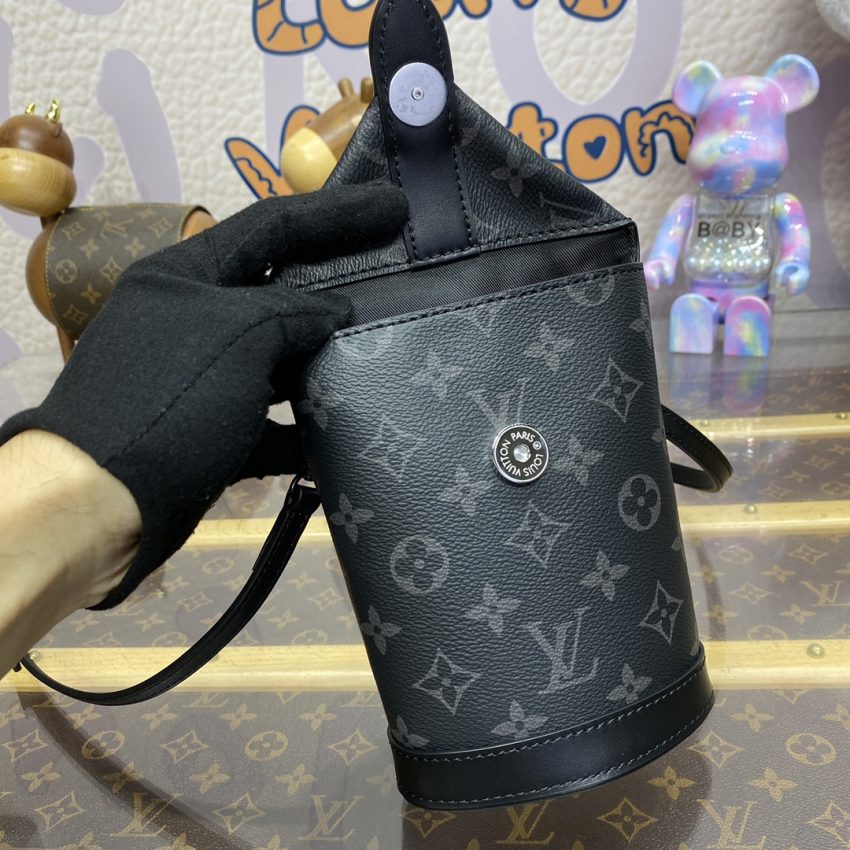 Replica Louis Vuitton Envelope Pouch Black 6 Replica Louis Vuitton Envelope Pouch Black - ultra-realistic fake designer tote
