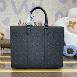 Replica Louis Vuitton Sac Plat 24H Black 10 Replica Louis Vuitton Sac Plat 24H Black - top-tier luxury replica shoulder bag