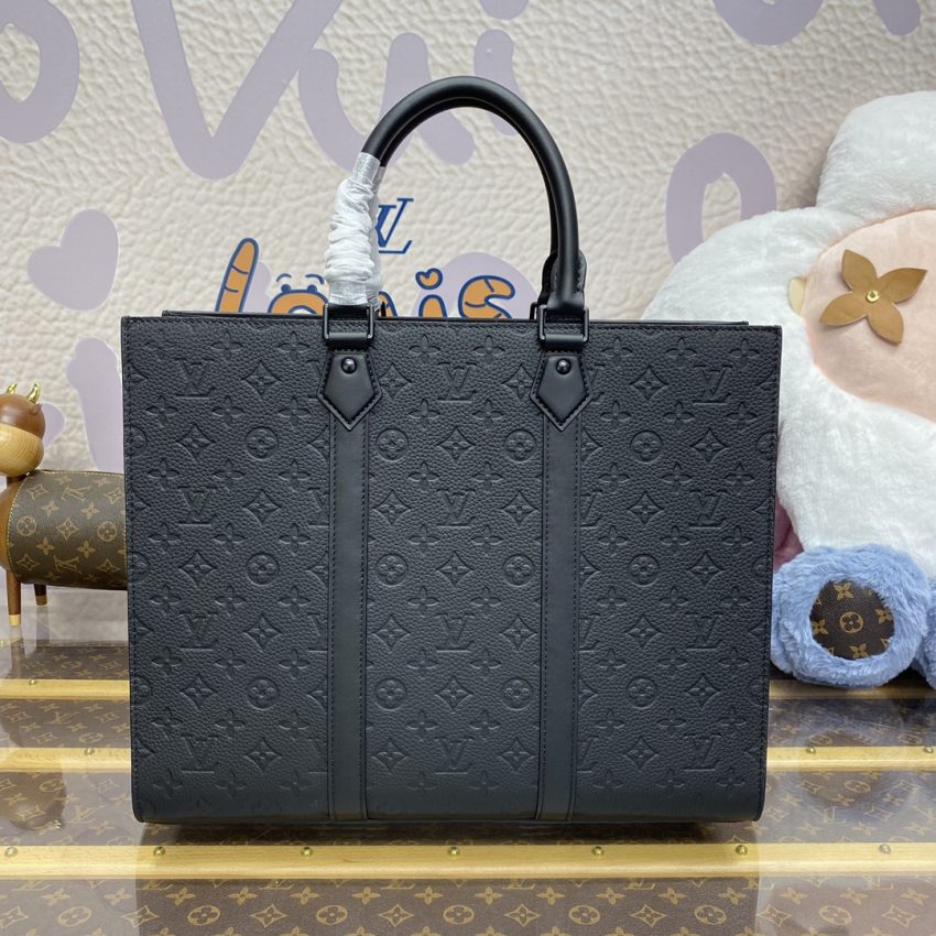 Replica Louis Vuitton Sac Plat 24H Black 10 Replica Louis Vuitton Sac Plat 24H Black - top-tier luxury replica shoulder bag