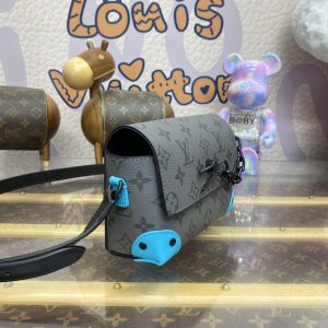 Replica Louis Vuitton Steamer Wearable Wallet Grey 4 Replica Louis Vuitton Steamer Wearable Wallet Grey - elite superclone designer purse