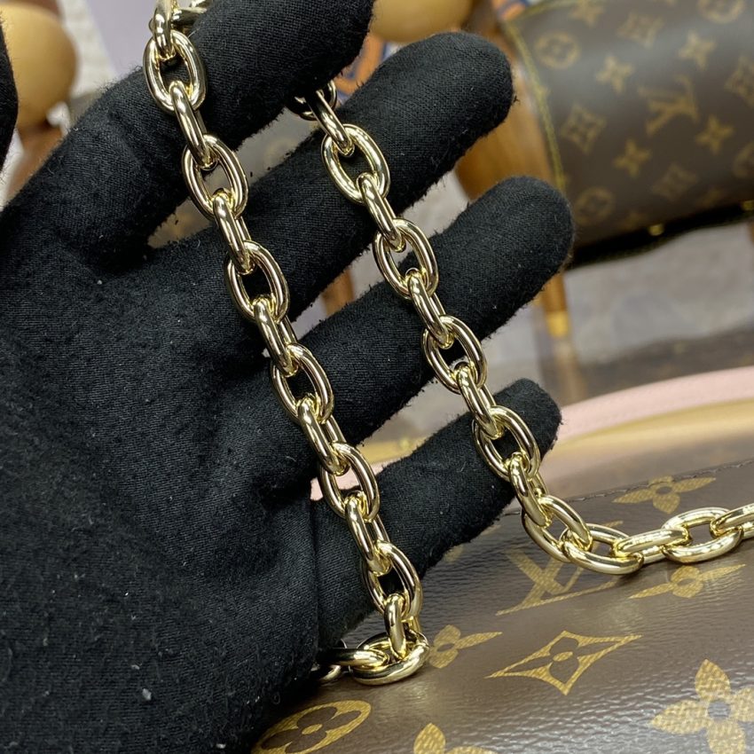 Replica Louis Vuitton Bloom Pouch 3 Replica Louis Vuitton Bloom Pouch - premium 1:1 fake handbag model