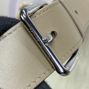 Replica Loius Vuitton Capucines Beige Silk 5 Replica Loius Vuitton Capucines Beige Silk - high-quality designer bag clone