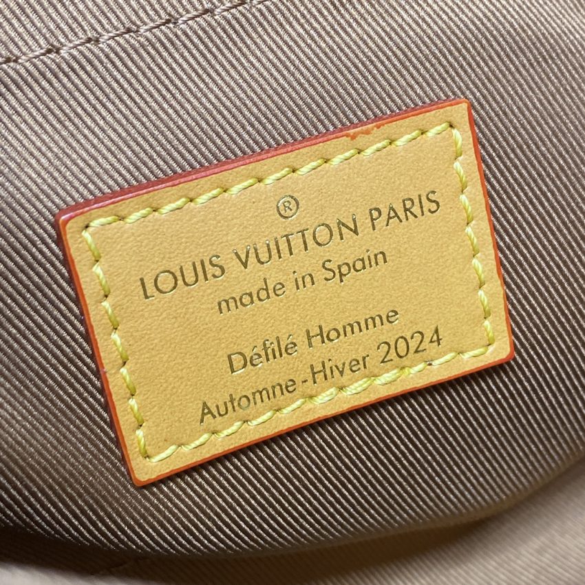 Replica Louis Vuitton Soul Trunk Cross-Body Brown 4 Replica Louis Vuitton Soul Trunk Cross-Body Brown - best quality luxury bag dupe