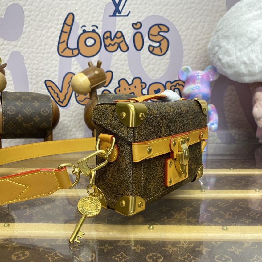 Replica Louis Vuitton Soul Trunk Cross-Body Brown 5 Replica Louis Vuitton Soul Trunk Cross-Body Brown - premium-grade designer purse dupe