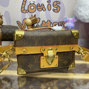 Replica Louis Vuitton Soul Trunk Cross-Body Brown 13 Replica Louis Vuitton Soul Trunk Cross-Body Brown - near-authentic luxury replica handbag