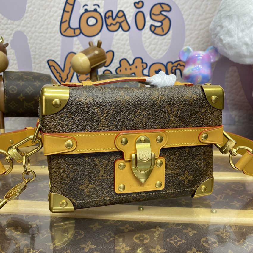 Replica Louis Vuitton Soul Trunk Cross-Body Brown 13 Replica Louis Vuitton Soul Trunk Cross-Body Brown - near-authentic luxury replica handbag