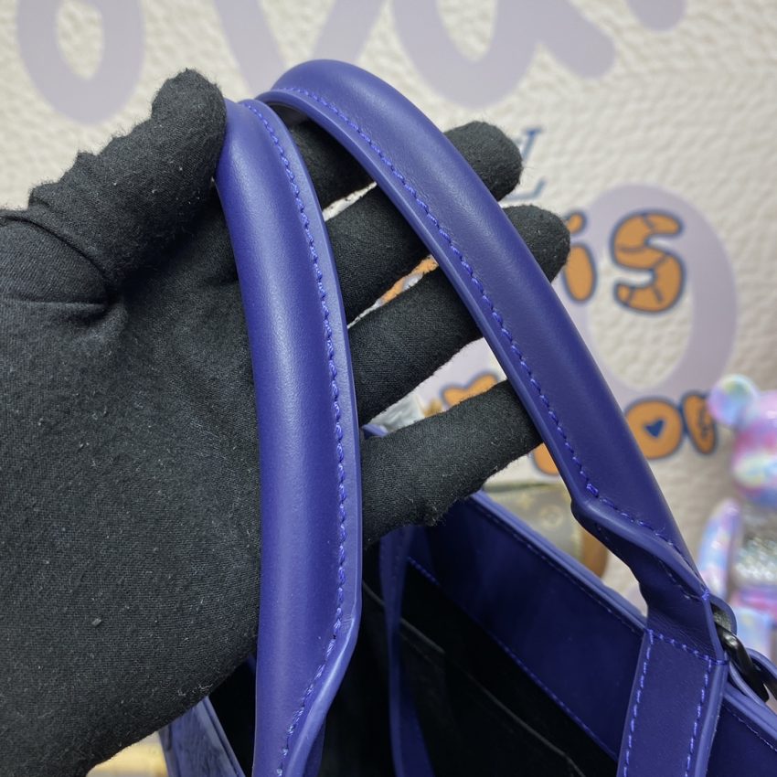 Replica Louis Vuitton Sac Plat 24H Blue 8 Replica Louis Vuitton Sac Plat 24H Blue - high-accuracy replica luxury purse