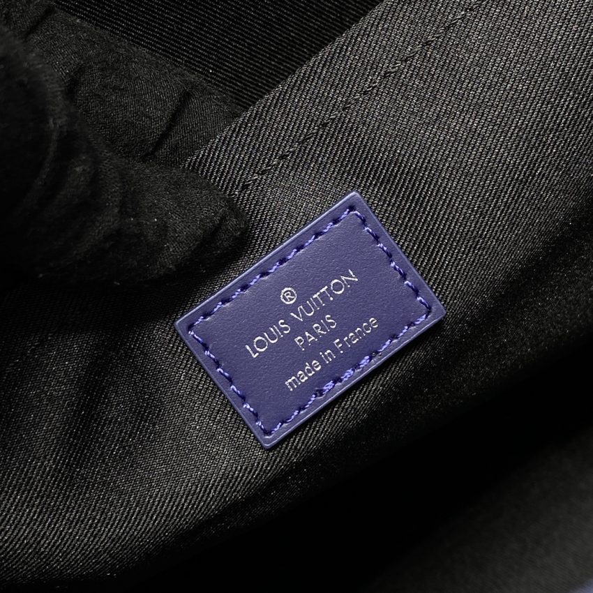 Replica Louis Vuitton Sac Plat 24H Blue 9 Replica Louis Vuitton Sac Plat 24H Blue - top-tier luxury replica shoulder bag