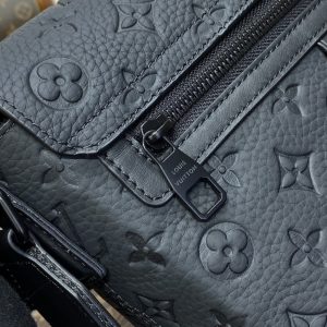 Replica Louis Vuitton S-Cape Messenger Full Black 9 Replica Louis Vuitton S-Cape Messenger Full Black - top-tier luxury replica shoulder bag