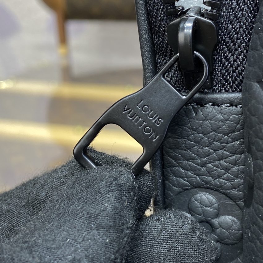 Replica Louis Vuitton Montsouris Black 6 Replica Louis Vuitton Montsouris Black - realistic designer-inspired fake bag