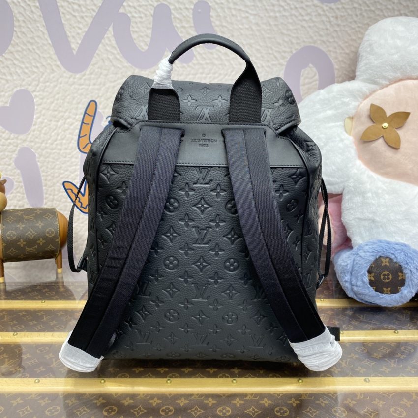 Replica Louis Vuitton Montsouris Black 10 Replica Louis Vuitton Montsouris Black - high-accuracy replica luxury purse