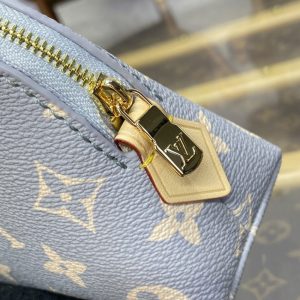 Replica Louis Vuitton Pochette Cosmétique Grey - ultra-realistic fake designer tote