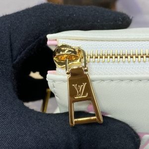 Replica Louis Vuitton Coussin White Orange 3 Replica Louis Vuitton Coussin White Orange - ultra-realistic fake designer tote