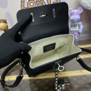 Replica Louis Vuitton Steamer Backpack 10 Replica Louis Vuitton Steamer Backpack - realistic designer-inspired fake bag