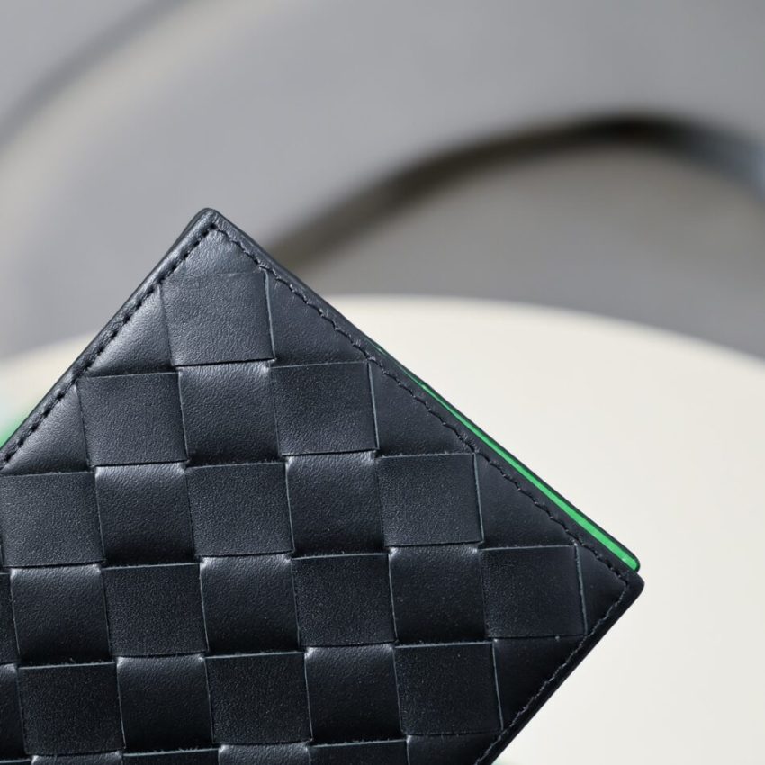 Replica Bottega Veneta 2 Fold Wallet 3 Replica Bottega Veneta 2 Fold Wallet - best-selling designer handbag dupe