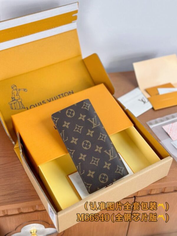 Replica Louis Vuitton Brazza Wallet Brown 6 Replica Louis Vuitton Brazza Wallet Brown - authentic-look luxury purse replica