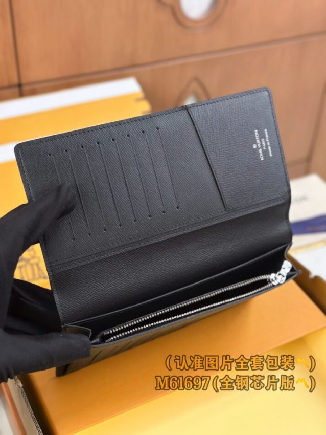 Replica Louis Vuitton Brazza Wallet Black 5 Replica Louis Vuitton Brazza Wallet Black - realistic designer-inspired fake bag