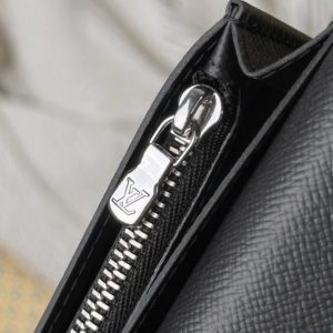 Replica Louis Vuitton Brazza Wallet Black 2 Replica Louis Vuitton Brazza Wallet Black - ultra-realistic fake designer tote