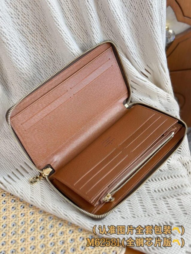 Replica Louis Vuitton Zippy Wallet Brown 5 Replica Louis Vuitton Zippy Wallet Brown - realistic designer-inspired fake bag