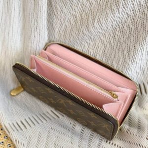 Replica Louis Vuitton Zippy Wallet Brown&Pink 6 Replica Louis Vuitton Zippy Wallet Brown&Pink - realistic designer-inspired fake bag