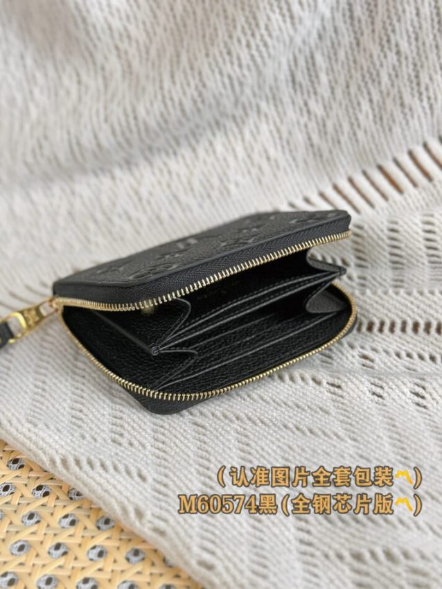 Replica Louis Vuitton Zipper Coin Purse Black 2 Replica Louis Vuitton Zipper Coin Purse Black - best-selling designer handbag dupe