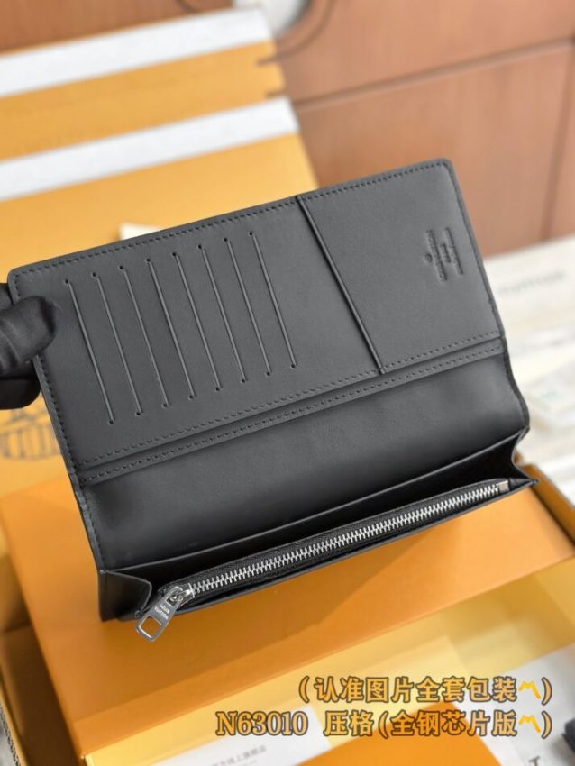 Replica Louis Vuitton Brazza Wallet Black Grid 4 Replica Louis Vuitton Brazza Wallet Black Grid - best quality luxury bag dupe
