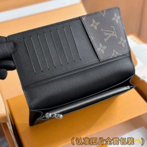 Replica Louis Vuitton Brazza Wallet 3 Replica Louis Vuitton Brazza Wallet - premium 1:1 fake handbag model