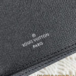 Replica Louis Vuitton Brazza Wallet 6 Replica Louis Vuitton Brazza Wallet - high-accuracy replica luxury purse