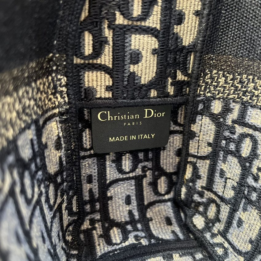 Replica Dior Camp Oblique Embroidery - high-quality designer bag clone
