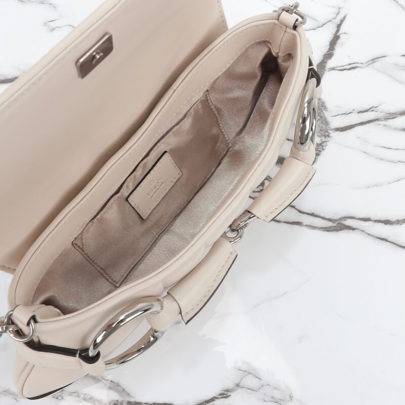 Replica Gucci Horsebit Chain Shoulder Bag White 2 Replica Gucci Horsebit Chain Shoulder Bag White - high-accuracy replica luxury purse