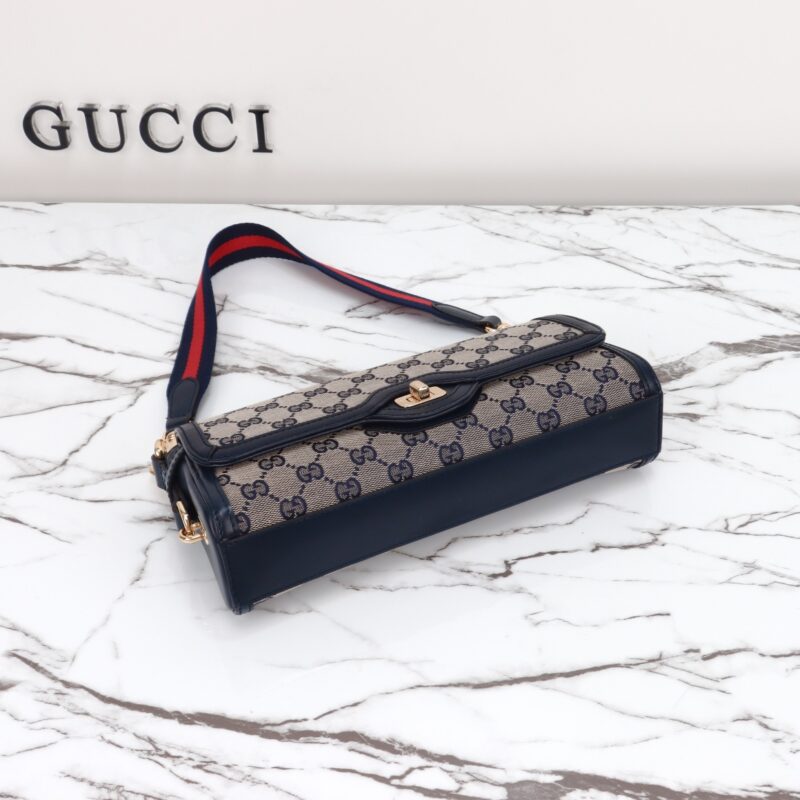 Replica Gucci Luce Shoulder Bag in Black 3 Replica Gucci Luce Shoulder Bag in Black - high-end fake designer purse